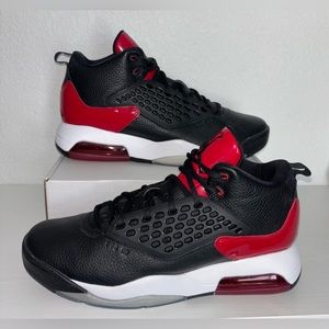 *JORDAN* Jordan Maxin 200 Black Gym Red 2020 - CD6107-016 Mens Size 13.